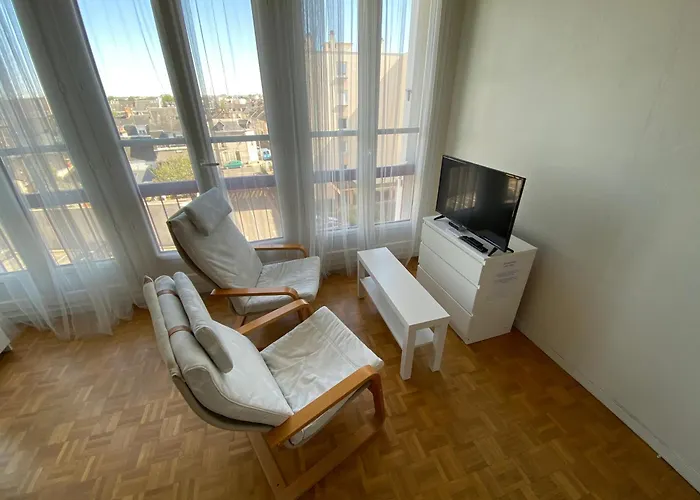 Homestay Deluxe Le Mans